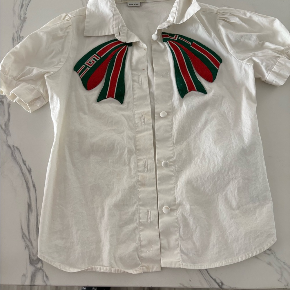 Gucci Kids White Shirt with Red and Green Design size 4 girls